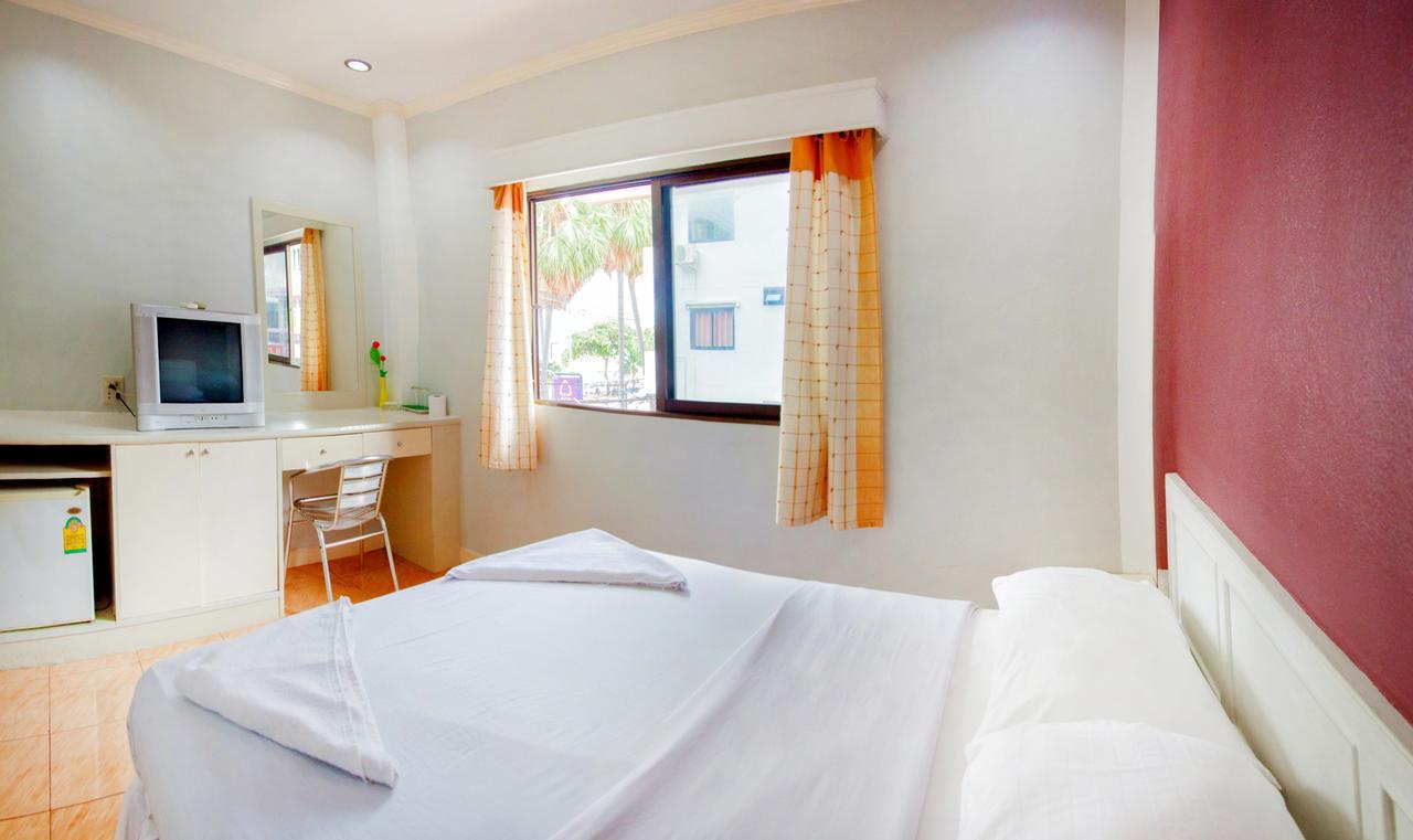 G.I Lodge Bãi biển Jomtien Ngoại thất bức ảnh