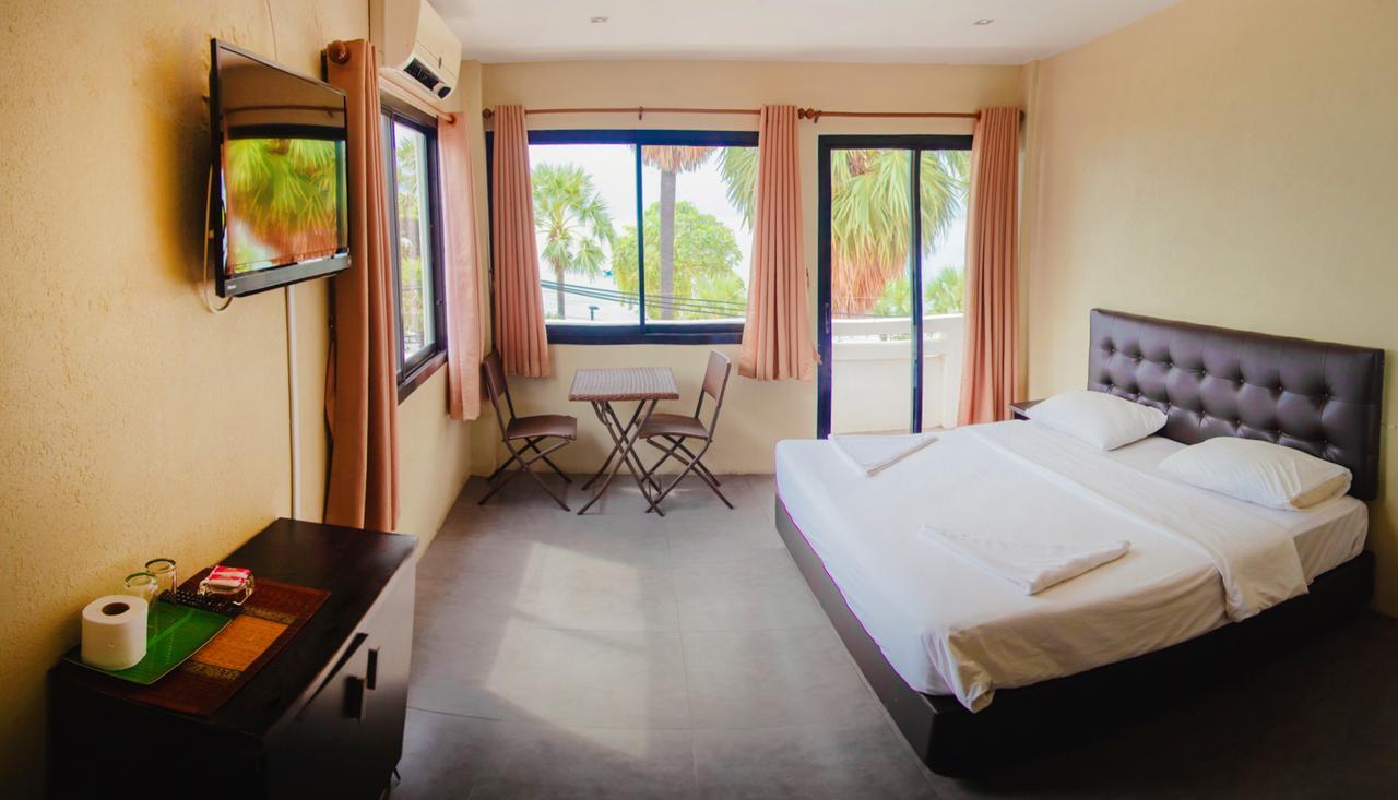 G.I Lodge Bãi biển Jomtien Ngoại thất bức ảnh