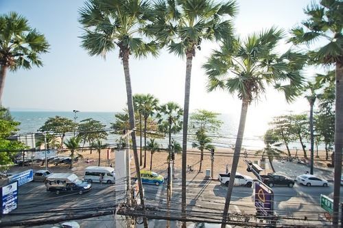 G.I Lodge Bãi biển Jomtien Ngoại thất bức ảnh